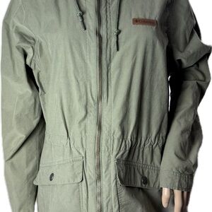 Columbia Women’s Green Hooded Anorak Jacket